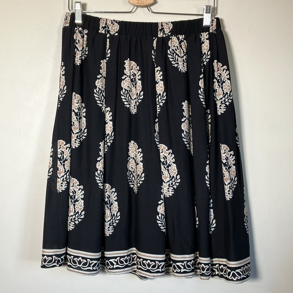 Solitaire Skirt floral A-line full black tan print women’s size L